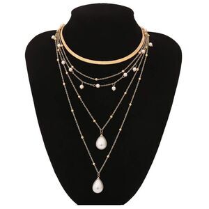 Amber Sceats Gold 5 Layered Necklace w/Faux Pearl Pendants. New